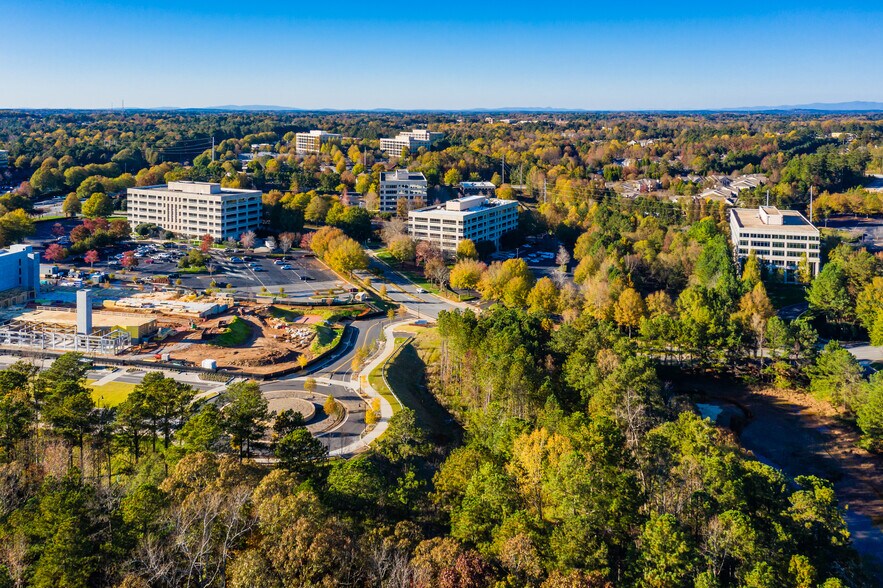 More Photos Of 2520 Northwinds Pky, Alpharetta Office For Lease