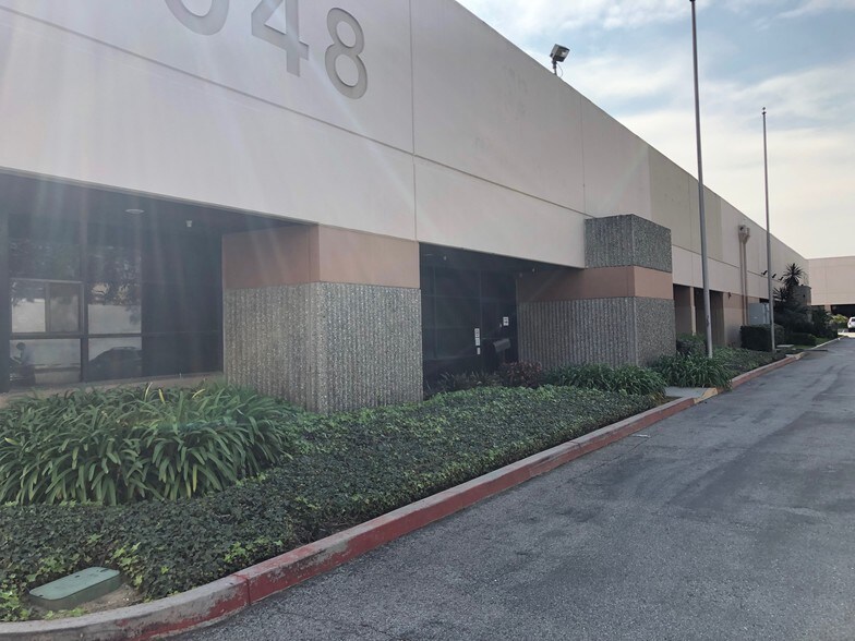 More Photos Of 6048 Triangle Dr, Commerce Warehouse For Lease