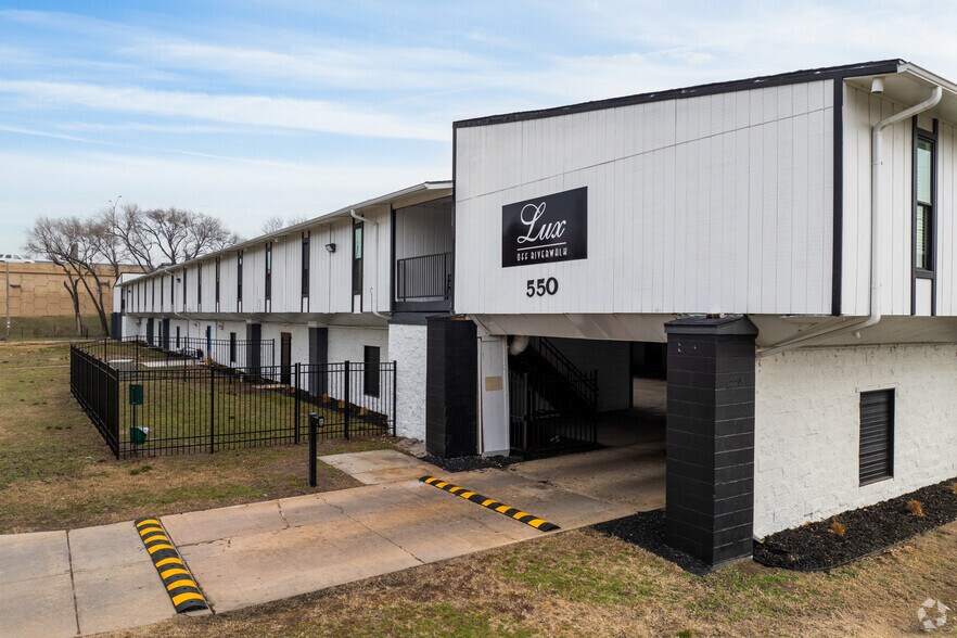 More Photos Of 425 W Taft St, Wichita Apartments For Sale