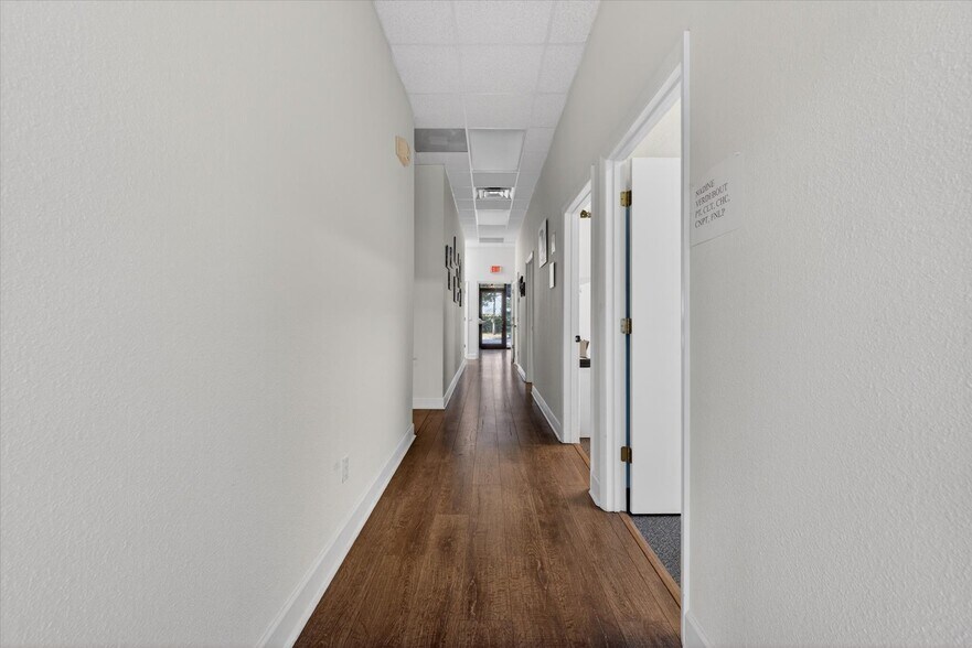 More Photos Of 14141 46th St N, Clearwater Medical For Sale