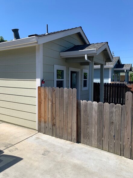More Photos Of 5799 Arboga Rd, Olivehurst Specialty For Sale