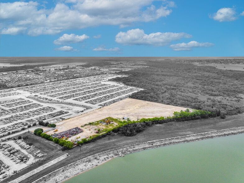Primary Photo Of 513 Idlewild Rd, Grand Prairie Land For Lease