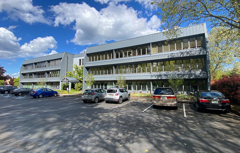 Primary Photo Of 4800 SW Griffith Dr, Beaverton Office For Lease