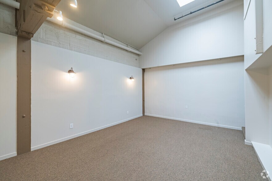 Photo of 1st Floor Ste 1066 #1