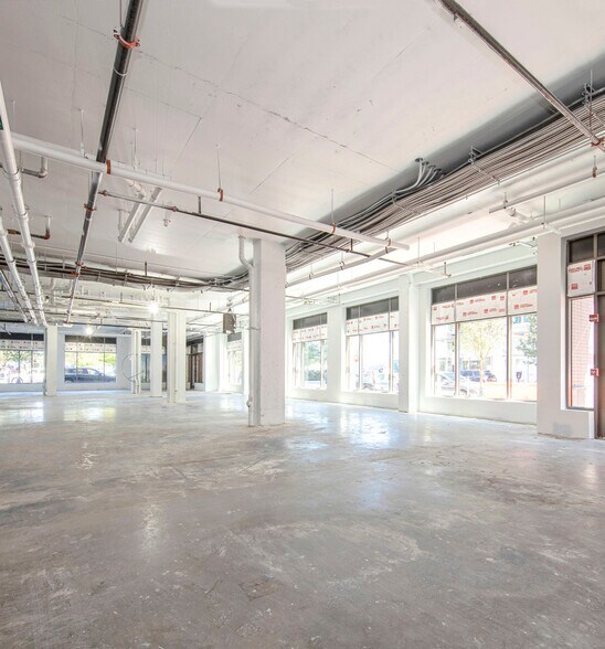 More Photos Of 2 Shore Ln, Jersey City Apartments For Lease