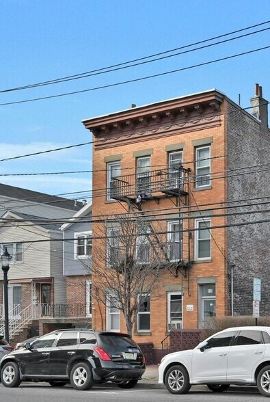 More Photos Of 513 Central Ave, Union City Apartments For Sale
