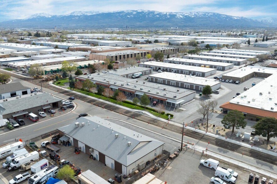 More Photos Of 50 Freeport Blvd, Sparks Light Distribution For Lease