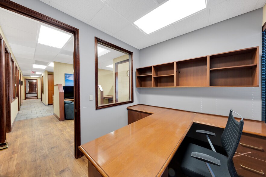 More Photos Of 4431 S Eastern Ave, Las Vegas Medical For Lease