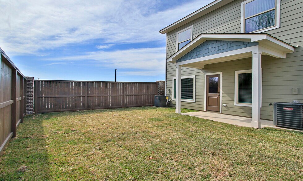 More Photos Of 14010 Longstreet rd, Willis Apartments For Sale