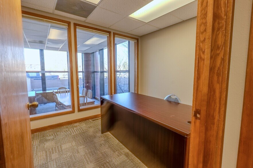 More Photos Of 2334 Lewis Ave, Billings Office For Sale