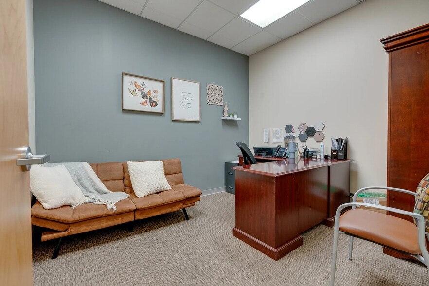 More Photos Of 2430 W Apache Trl, Apache Junction Freestanding For Sale