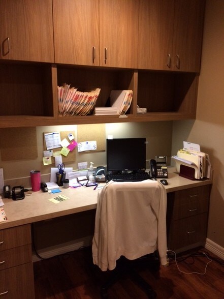 More Photos Of 2222 Greenhouse Rd, Houston Medical For Sale