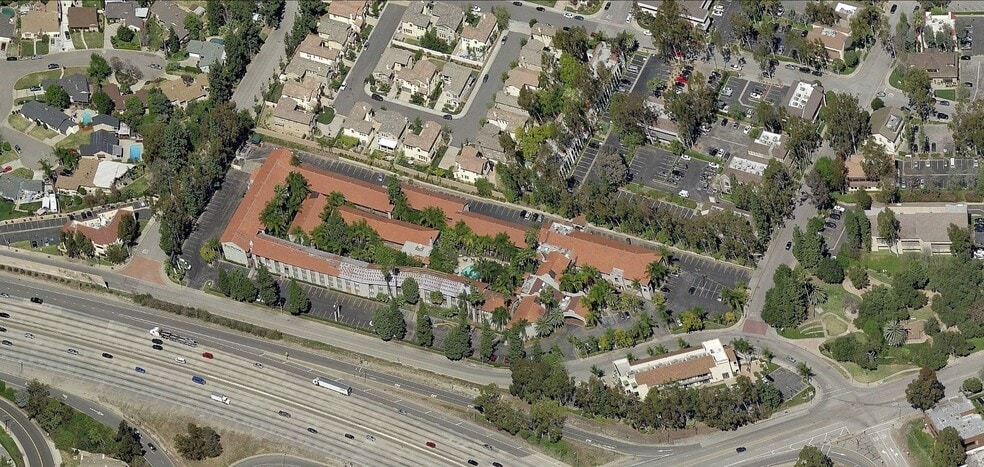 More Photos Of 1274 Center Court Dr, Covina Office For Lease