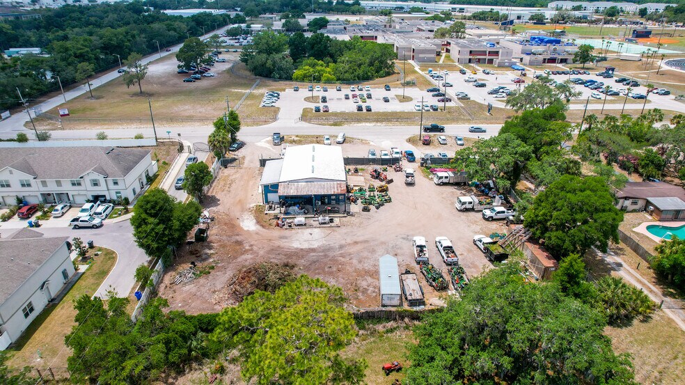 More Photos Of 6509 Orient Rd, Tampa Warehouse For Lease
