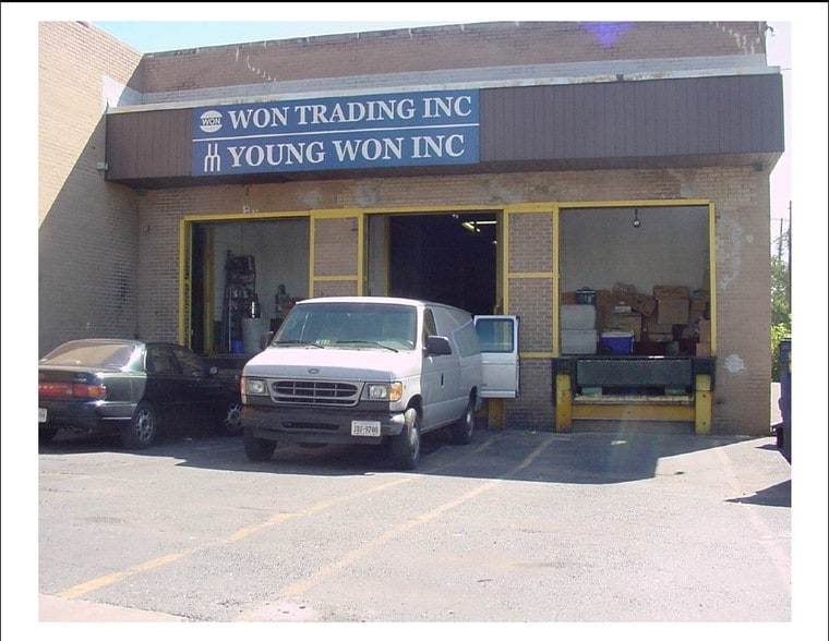 More Photos Of 3401 52nd Ave, Hyattsville Warehouse For Lease