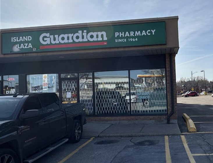 More Photos Of 540-580 King St W, Oshawa Unknown For Lease