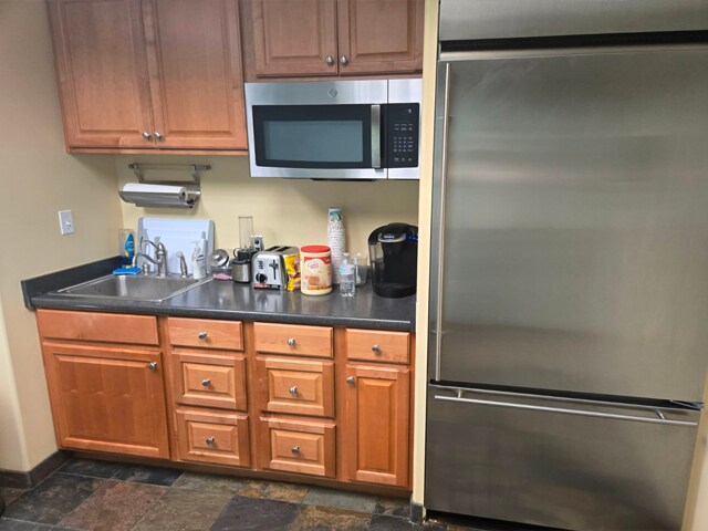 More Photos Of 1702 W 5th St, Santa Ana Flex For Lease
