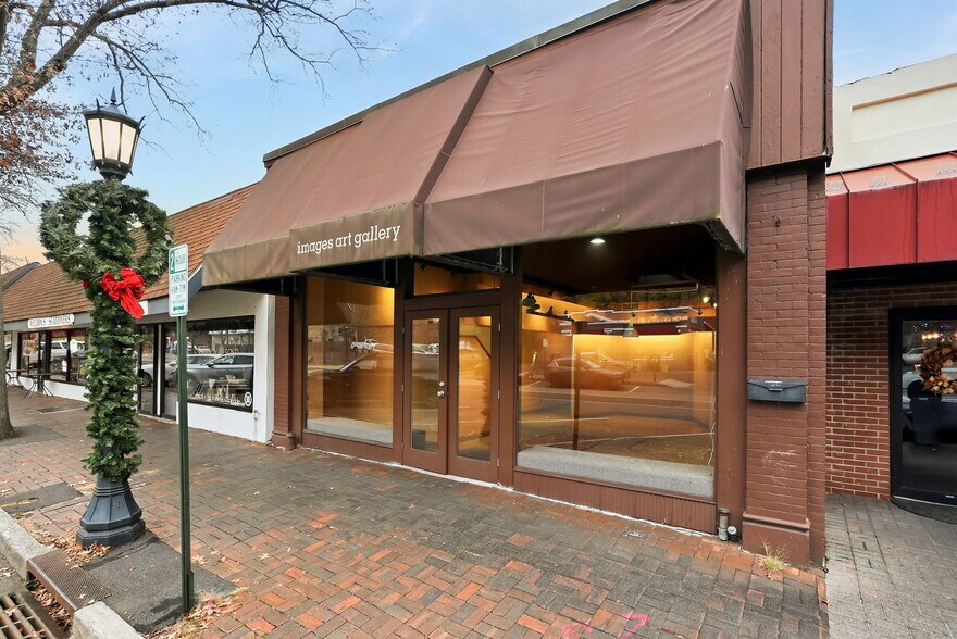 More Photos Of 1157 Pleasantville Rd, Briarcliff Manor Storefront For Sale