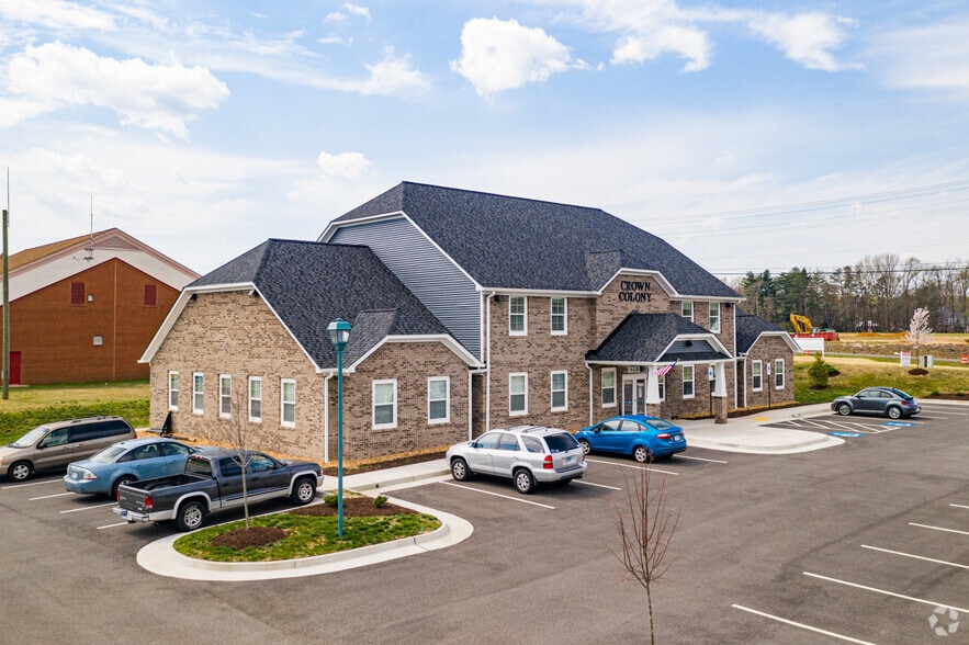 Primary Photo Of 8253 Crown Colony Pkwy, Mechanicsville Office For Lease