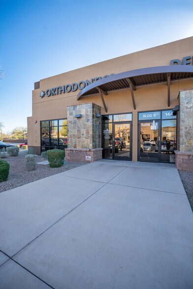 More Photos Of 2525 W Carefree Hwy, Phoenix Medical For Lease