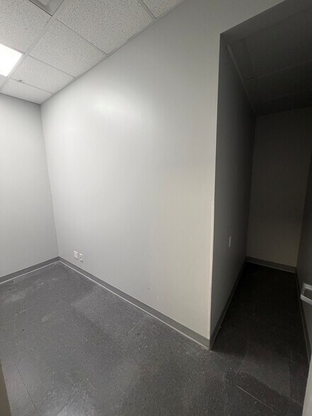 More Photos Of 540 W Shawnee St, Muskogee Freestanding For Lease