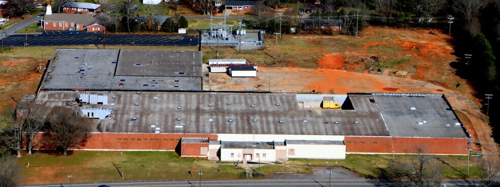 More Photos Of 2115 S McDuffie St, Anderson Manufacturing For Sale