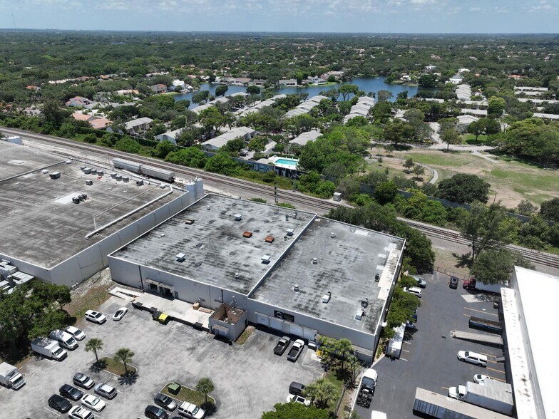 More Photos Of 4200 N 29th Ave, Hollywood Unknown For Lease