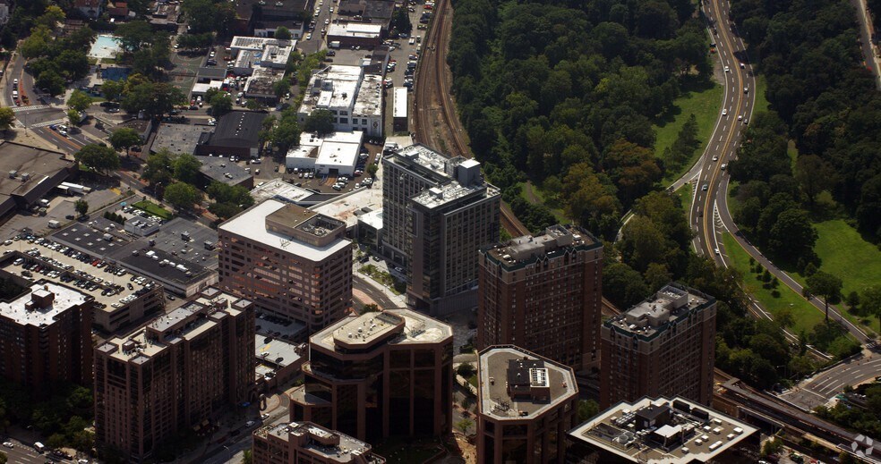 More Photos Of 57 Bank St, White Plains Apartments For Lease