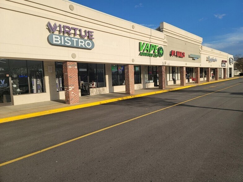 More Photos Of 701 N Battlefield Blvd, Chesapeake Unknown For Lease