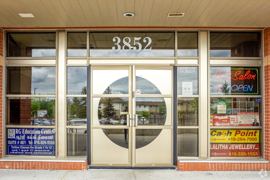 More Photos Of 3852 Finch Ave, Toronto Office For Sale