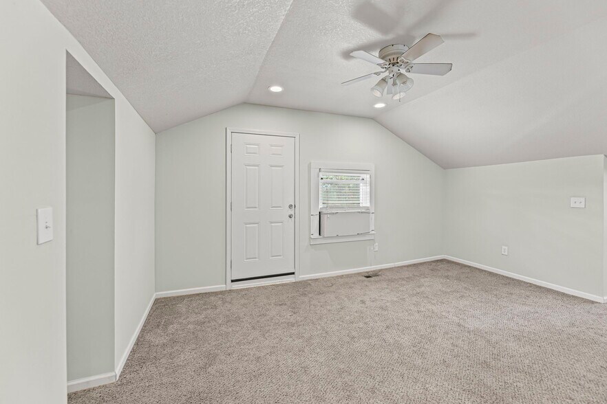 More Photos Of 347 Lawn Ave, Kansas City Apartments For Sale