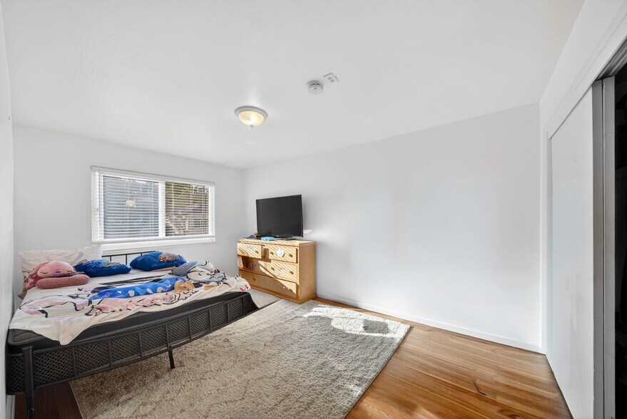 More Photos Of 22798 Vermont St, Hayward Apartments For Sale