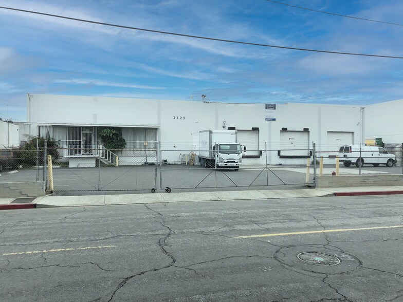 More Photos Of 2323 E 52nd St, Vernon Warehouse For Sale