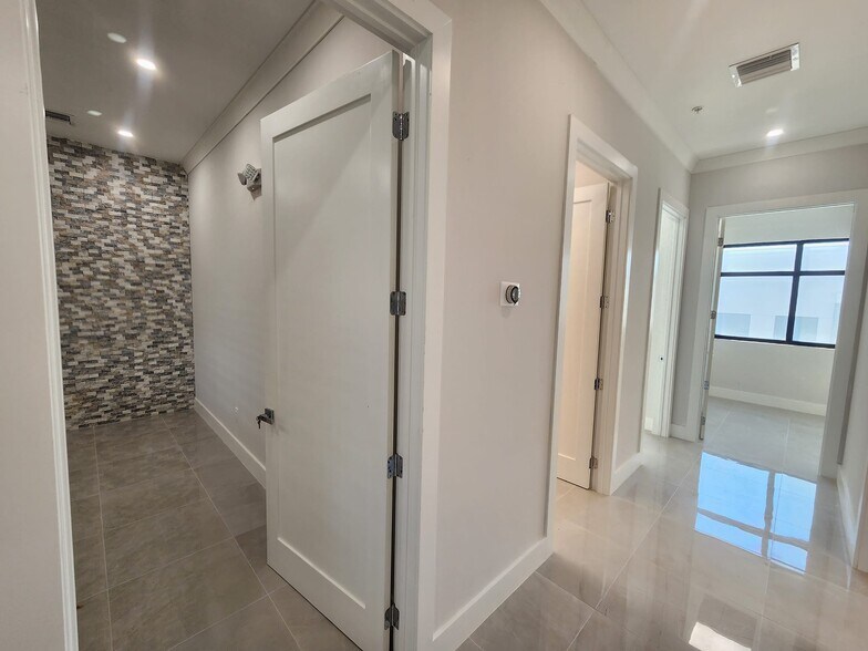 More Photos Of 9100 Belvedere Rd, Royal Palm Beach Unknown For Lease
