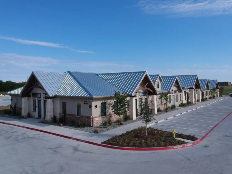 Primary Photo Of 4645 Avon Ln, Frisco Unknown For Lease