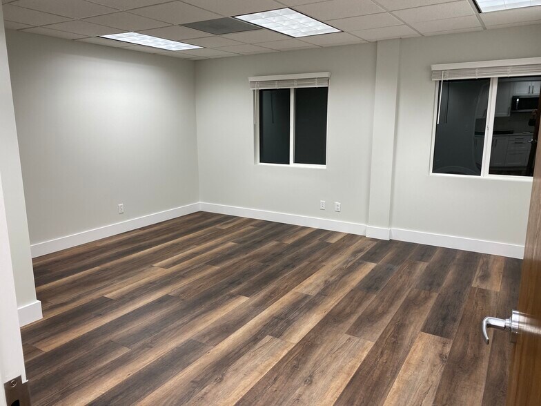 More Photos Of 75 Claremont Rd, Bernardsville Office For Lease