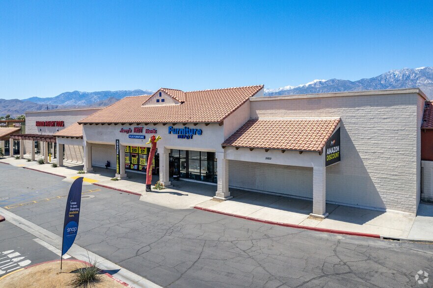More Photos Of 31833 Date Palm Dr, Cathedral City Storefront For Lease