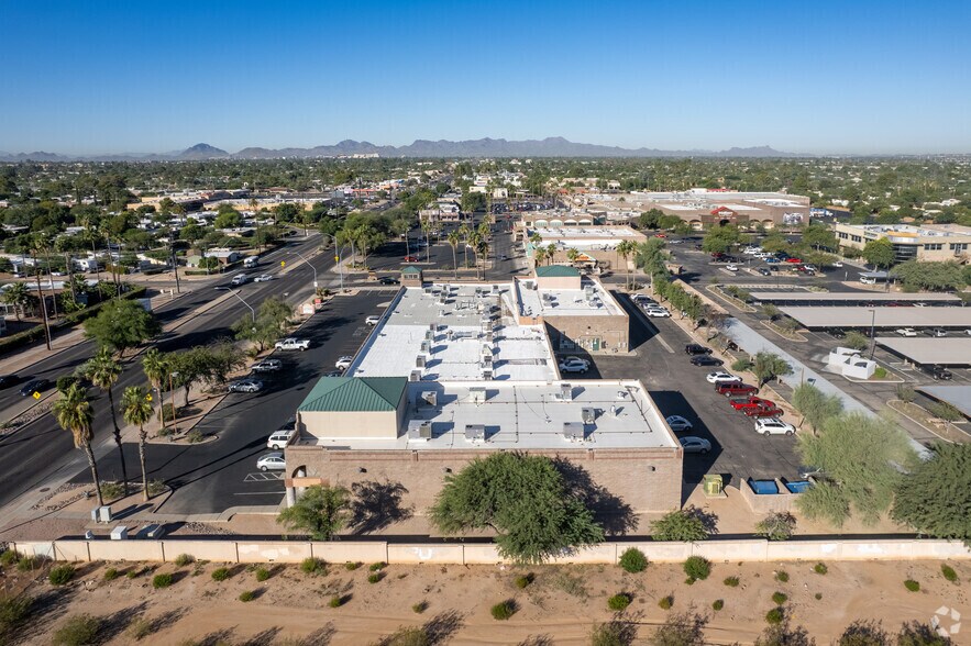 More Photos Of 4951 E Grant Rd, Tucson General Retail For Lease