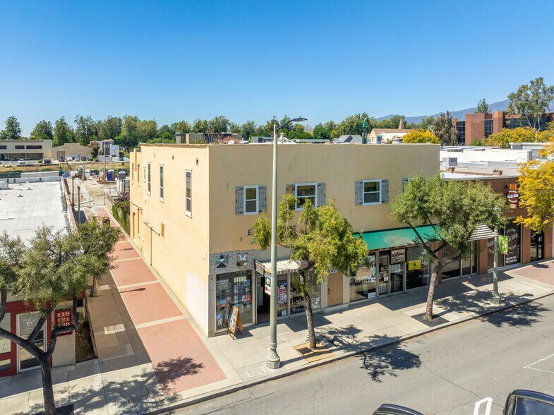 More Photos Of 135 N 2nd Ave, Upland Storefront For Lease