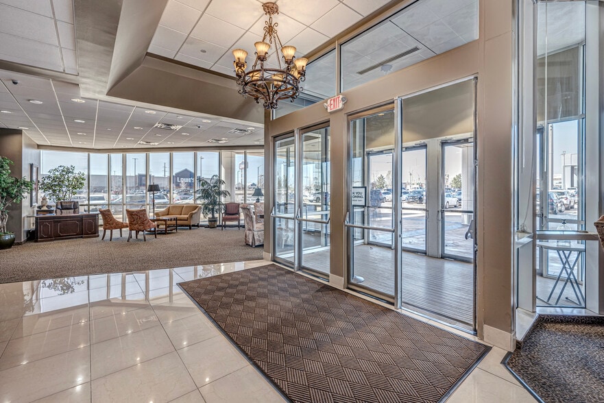 More Photos Of 3800 N May Ave, Oklahoma City Office For Sale
