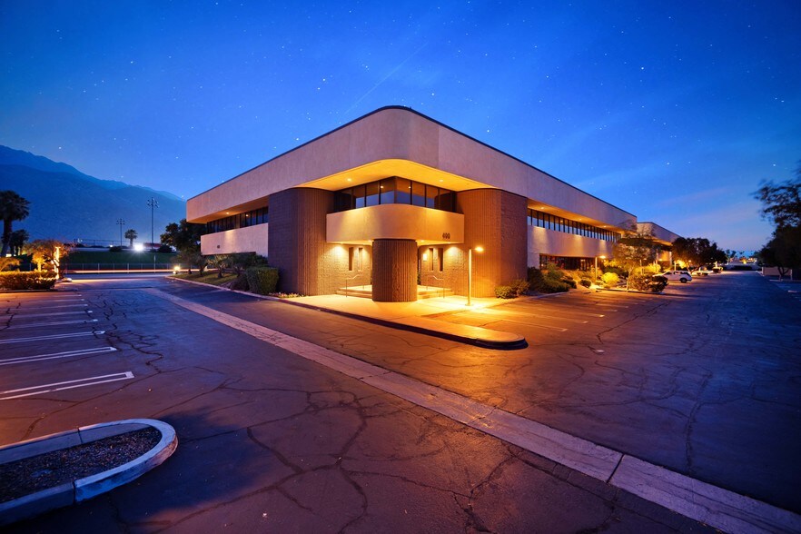 More Photos Of 340 S Farrell Dr, Palm Springs Unknown For Lease