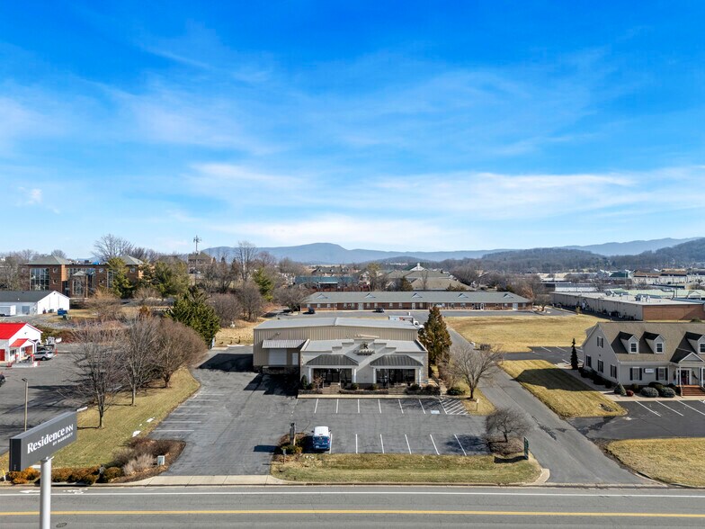 More Photos Of 1930 Deyerle Ave, Harrisonburg Freestanding For Sale