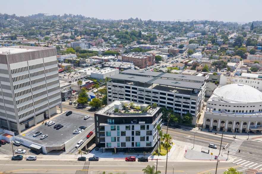 More Photos Of 1915 Park Avenue, Los Angeles Apartments For Sale