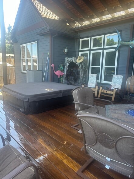 More Photos Of 1749 22nd St, Hood River Specialty For Sale