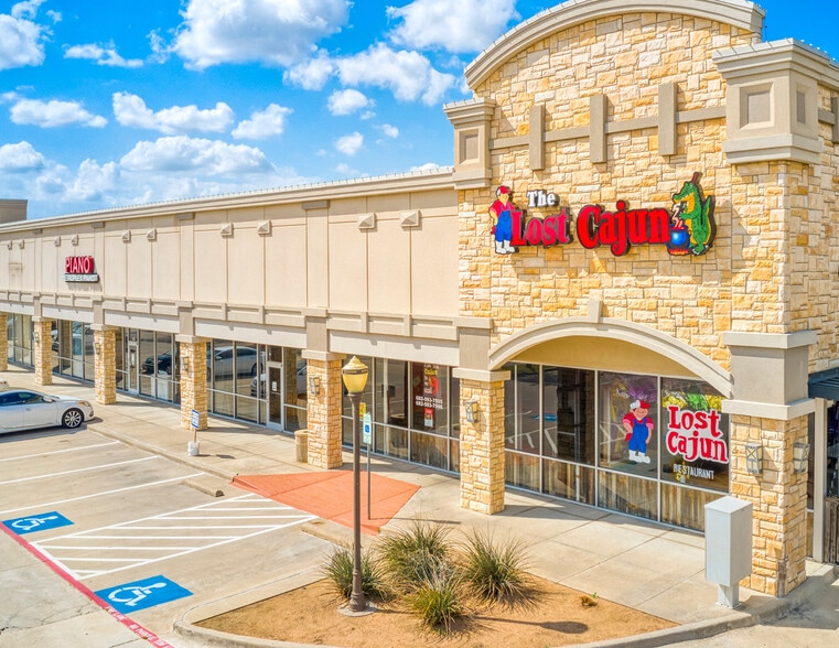 More Photos Of 721 E Keller Pky, Keller Unknown For Lease