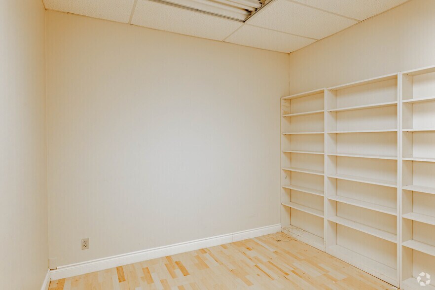 Photo of 1st Floor Ste 28