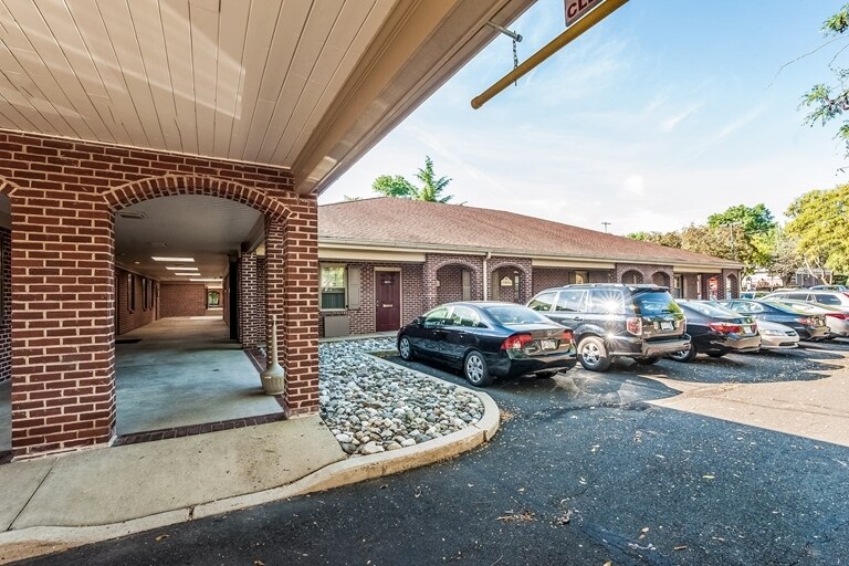 More Photos Of 301 S Main St, Doylestown Medical For Sale
