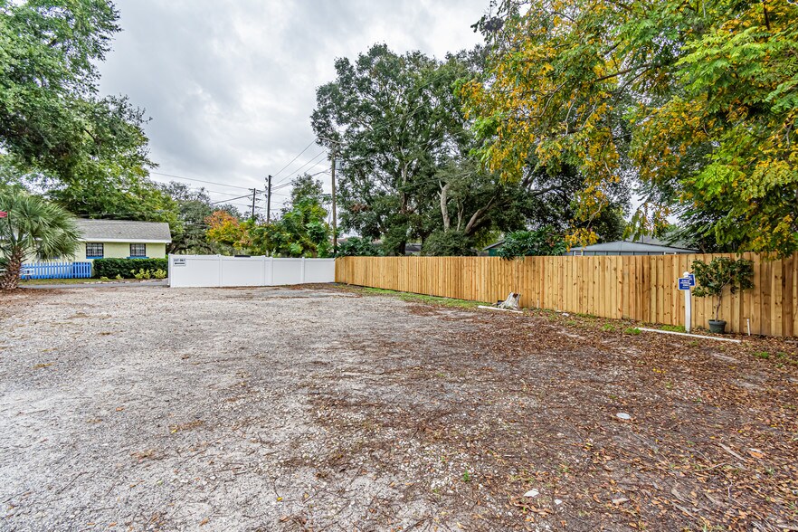 More Photos Of 264 E Altamonte Dr, Altamonte Springs Freestanding For Lease