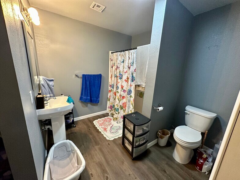 More Photos Of 212 E Garfield Ave, Greensburg Multifamily For Sale