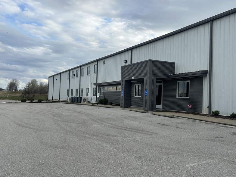 Primary Photo Of 323 Mitch McConnell Way, Bowling Green Distribution For Lease